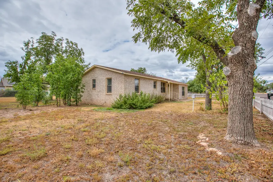 501 E 46th Street, San Angelo, TX 76903 - #2