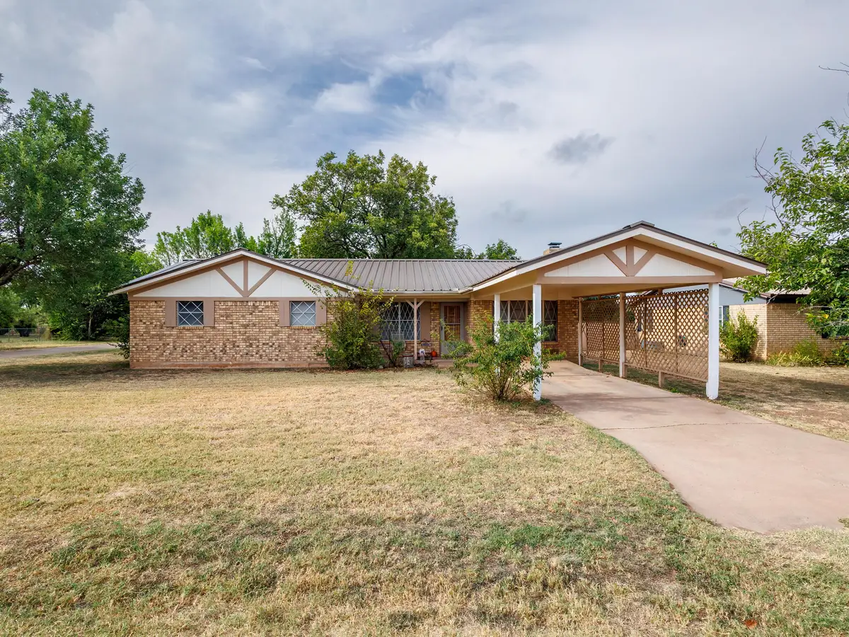 1201 N 10th Street, Winters, TX 79567 - #1