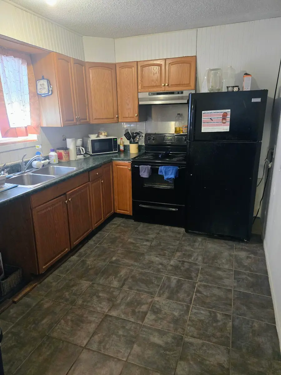 8 W Avenue P, San Angelo, TX 76903 - #3