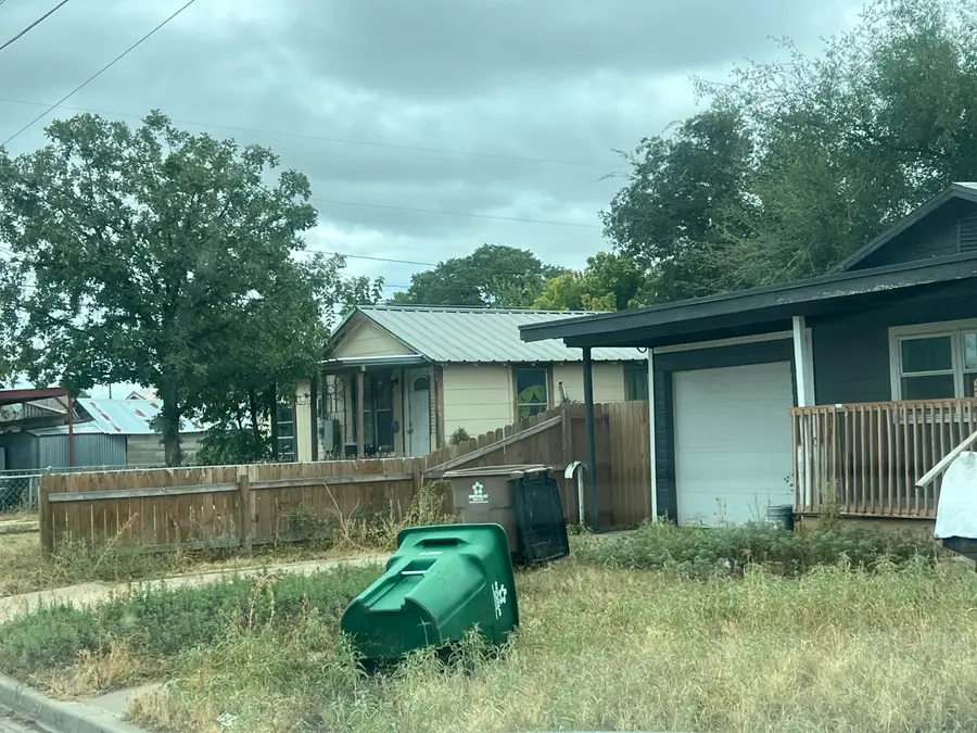 4004 Travis Street, San Angelo, TX 76903 - #2