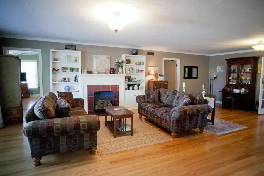 423 S Jefferson Street, San Angelo, TX 76901 - #3