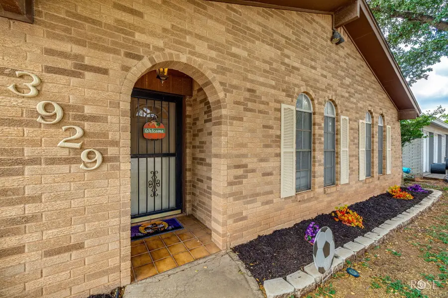 3929 Millbrook Drive, San Angelo, TX 76904 - #3