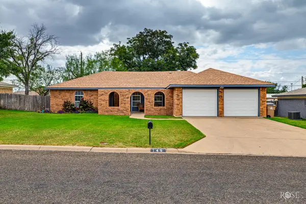 145 Dellwood Drive, San Angelo, TX 76903