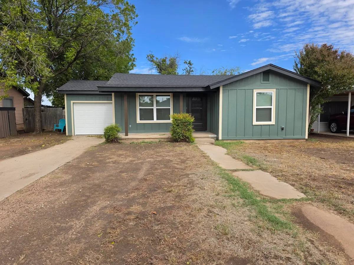 102 E Riverside Avenue, San Angelo, TX 76905 - #1