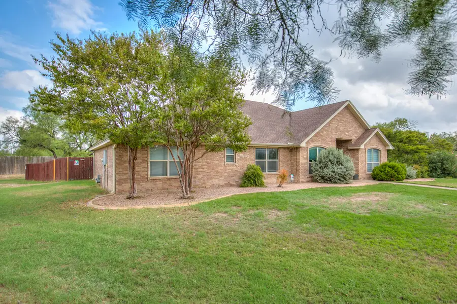 4314 Riverfalls Court, San Angelo, TX 76903 - #2