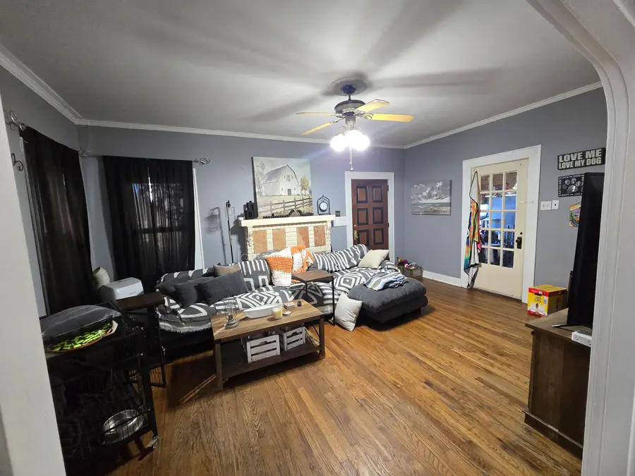 723 W Highland Boulevard, San Angelo, TX 76903 - #3