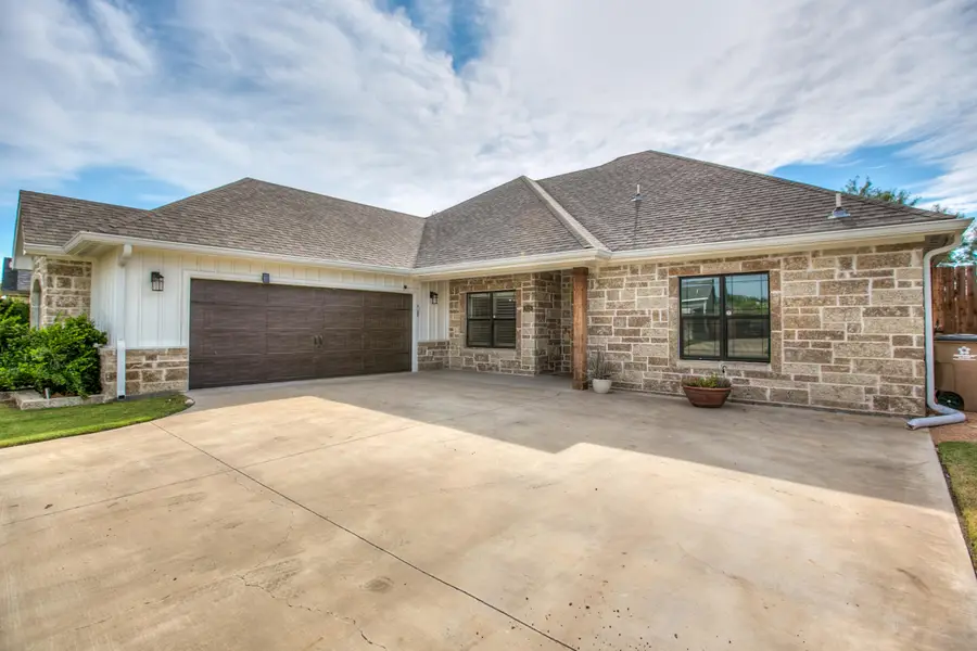 2025 Silver Creek Court, San Angelo, TX 76904 - #2