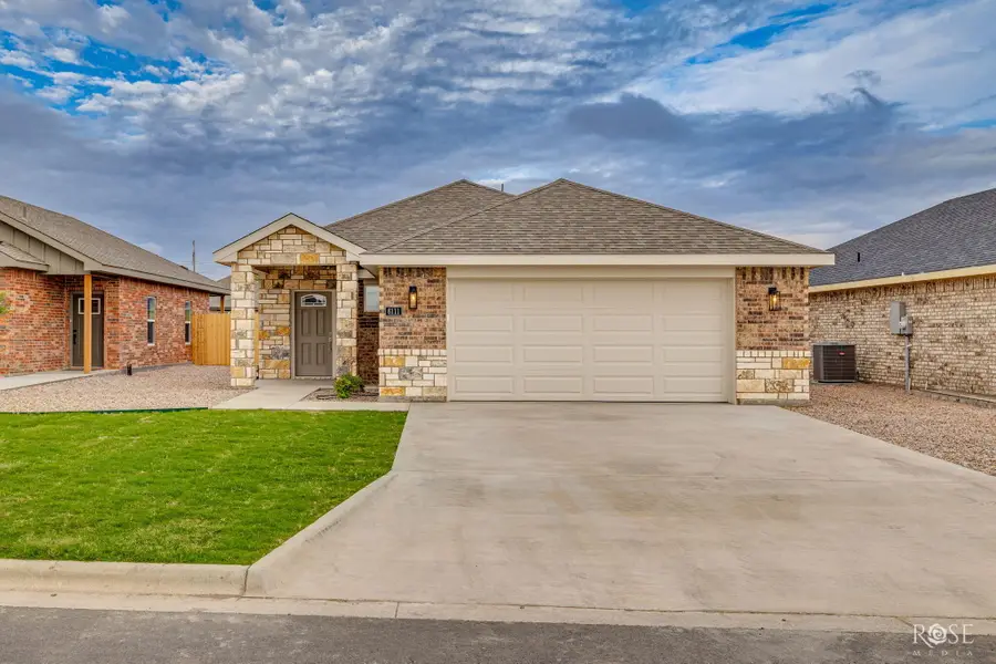 3025 Walnut Hill Drive, San Angelo, TX 76904 - #2