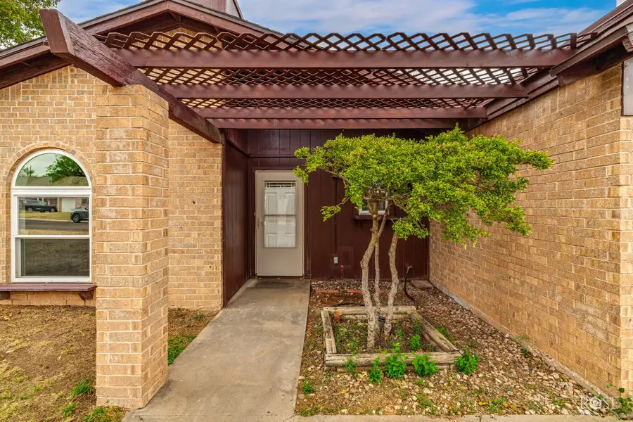 2756 Eunice Drive, San Angelo, TX 76901 - #2