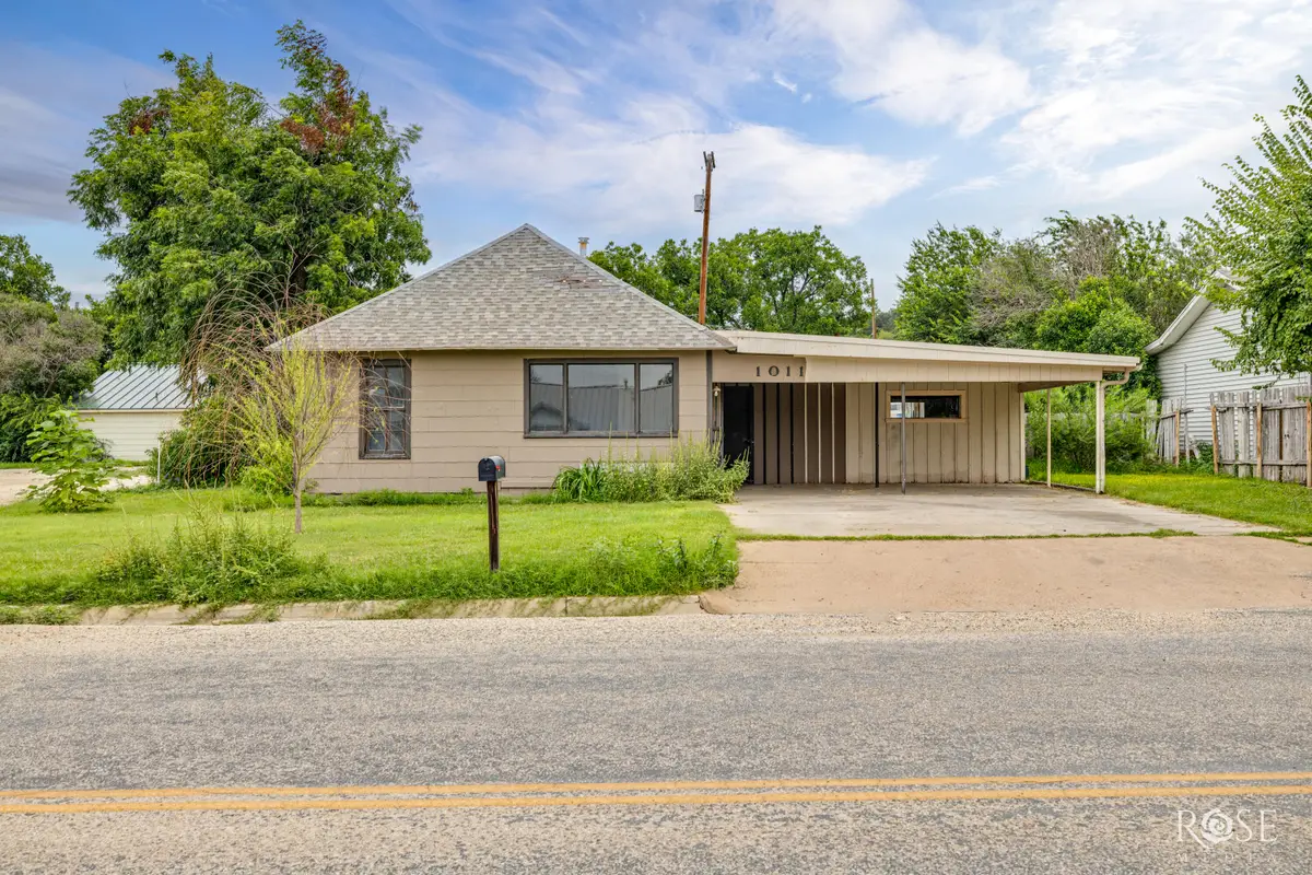 1011 S Crockett Avenue, Sonora, TX 76950 - #1