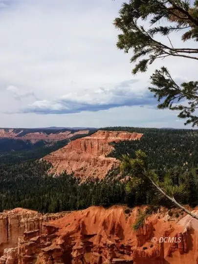 410 S Scenic Dr, Duck Creek Village, UT 84762 - Image #1