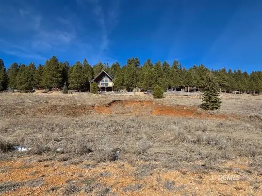 1610 E Gulf Stream Dr, Duck Creek Village, UT 84762
