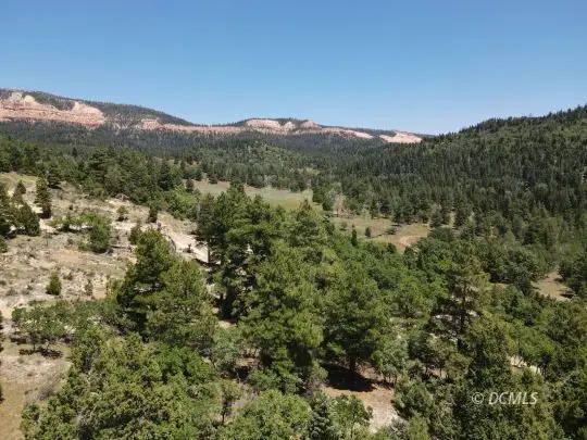 605759 N Squirrel Dr, Duck Creek Village, UT 84762 - #2