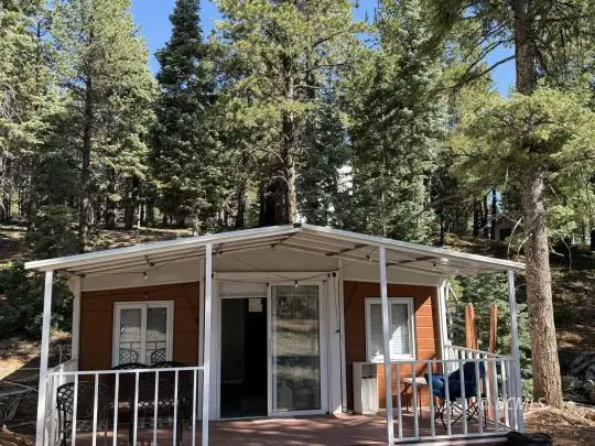 135 S Lupin Ln, Duck Creek Village, UT 84762