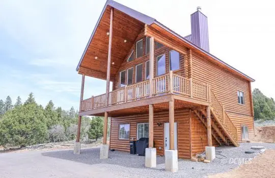 2635 E Ridgeview Ave, Alton, UT 84710