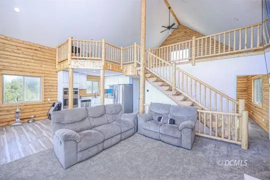 2635 E Ridgeview Ave, Alton, UT 84710 - #3