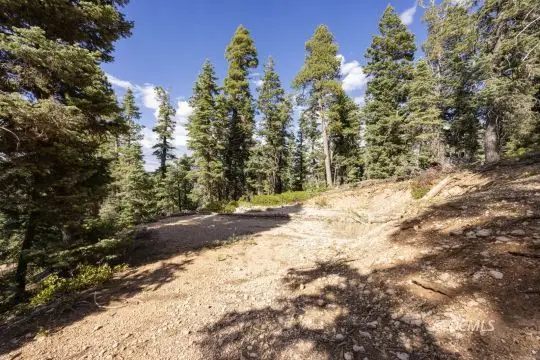 1120 W Strawberry Point Rd, Duck Creek Village, UT 84762 - #1