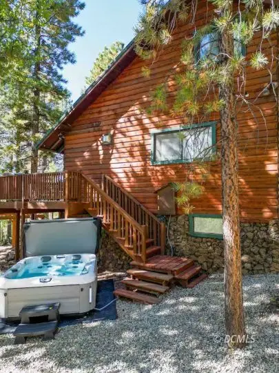 1730-1740 E Gulf Stream Dr, Duck Creek Village, UT 84762