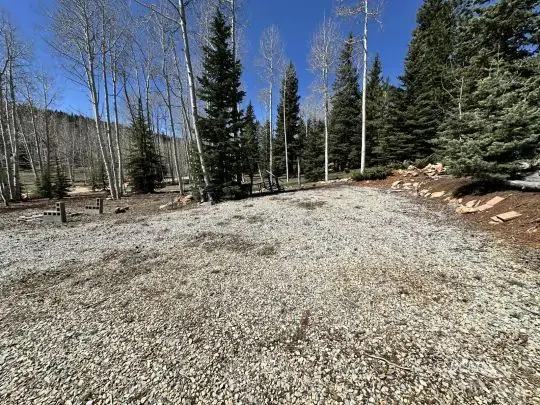 930 W Strawberry Point Rd, Duck Creek Village, UT 84762 - #2