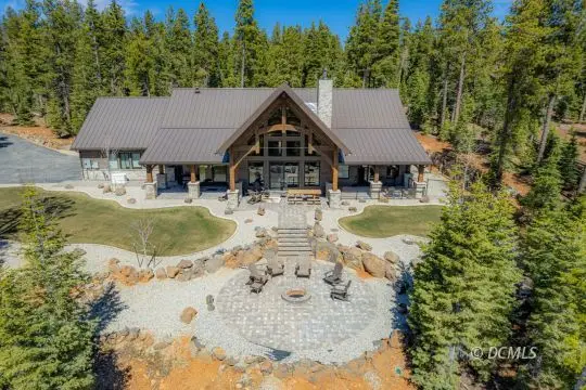 2875 N Smith & Wesson Cir, Duck Creek Village, UT 84762 - #1