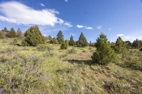 3290 N Roosevelt Ln, Duck Creek Village, UT 84762 - #1