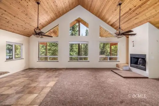 250 S Silver Spruce Dr, Duck Creek Village, UT 84762 - #3