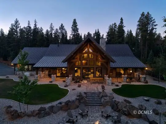 2875 N Smith & Wesson Cir, Duck Creek Village, UT 84762 - #2