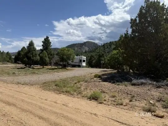4840 N Bonnie Green Dr, Hatch, UT 84735