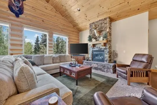 1235 E Browning Rd, Duck Creek Village, UT 84762 - #3