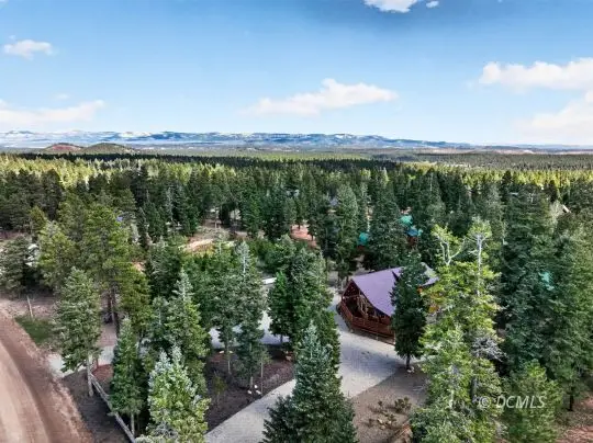 1120 E Duck Creek Ridge Rd, Duck Creek Village, UT 84762 - #3