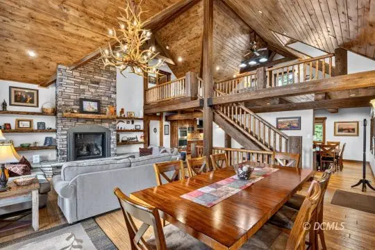 2875 N Browning Rd, Duck Creek Village, UT 84762