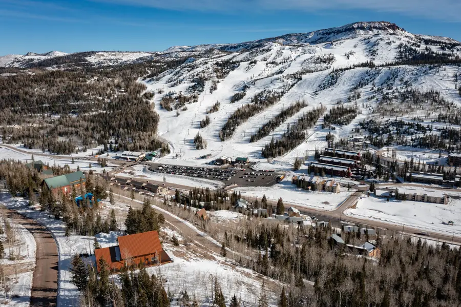 362 W Eagles Roost, Brian Head, UT 84719 - Image #2