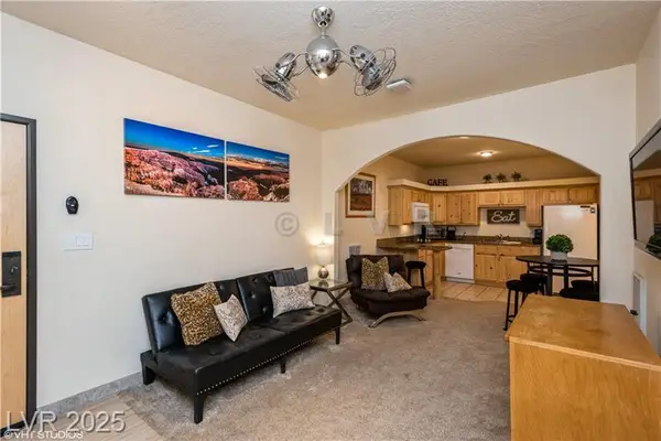 223 Hunter Ridge Rd #E300, Brian Head, UT 84719