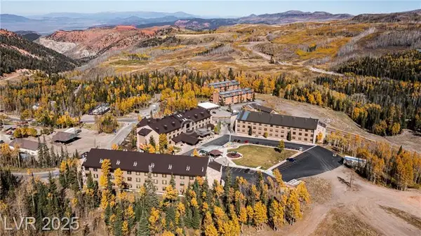223 Hunter Ridge Rd #E121, Brian Head, UT 84719