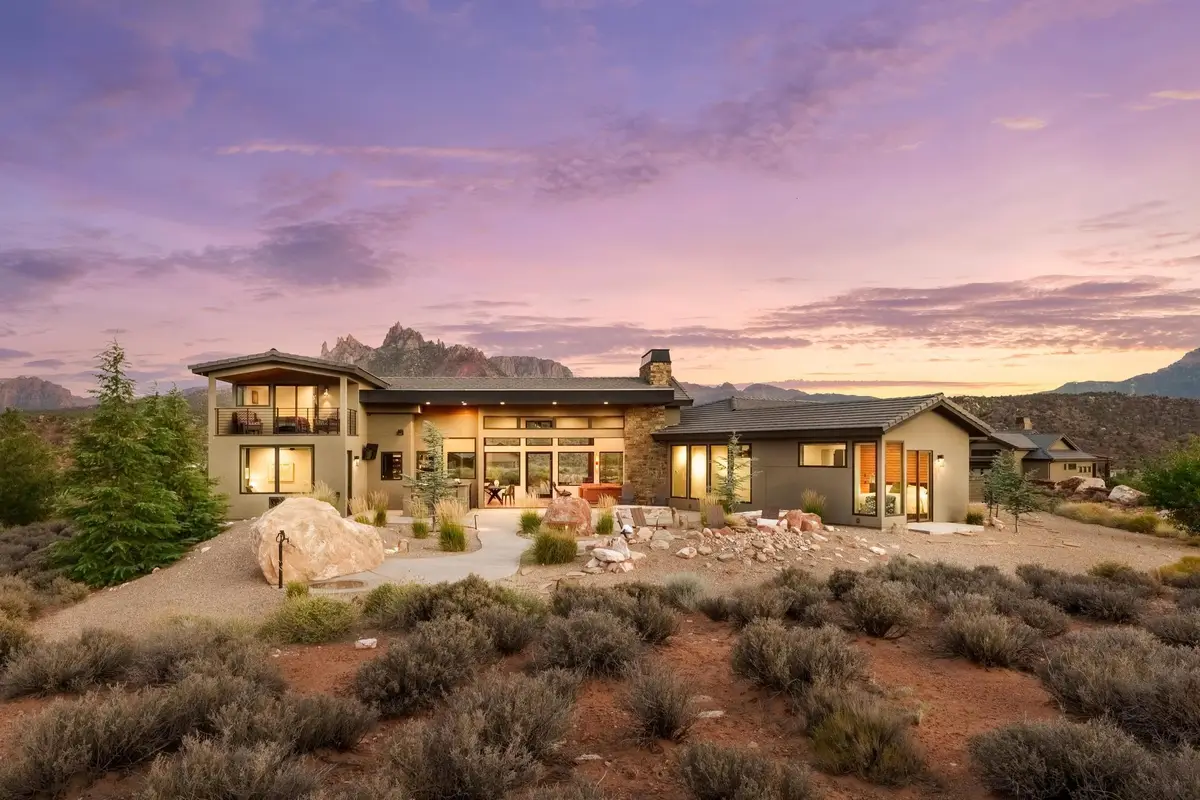 2602 Canyon Point Dr, Springdale, UT 84767 - Image #1