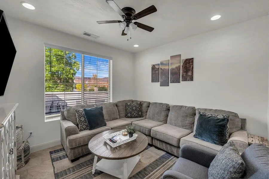 1917 E Respite Ln, Washington, UT 84780 - Image #3