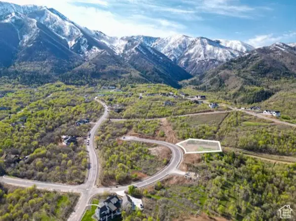 1074 S Loafer Dr, Salem, UT 84653