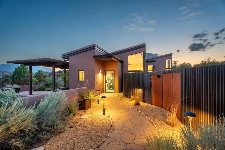 2548 Anasazi Way, Springdale, UT 84767 - Image #2