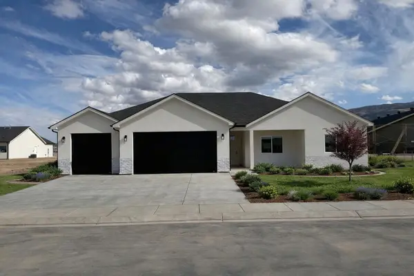 4954 N Remington Rd, Enoch, UT 84721