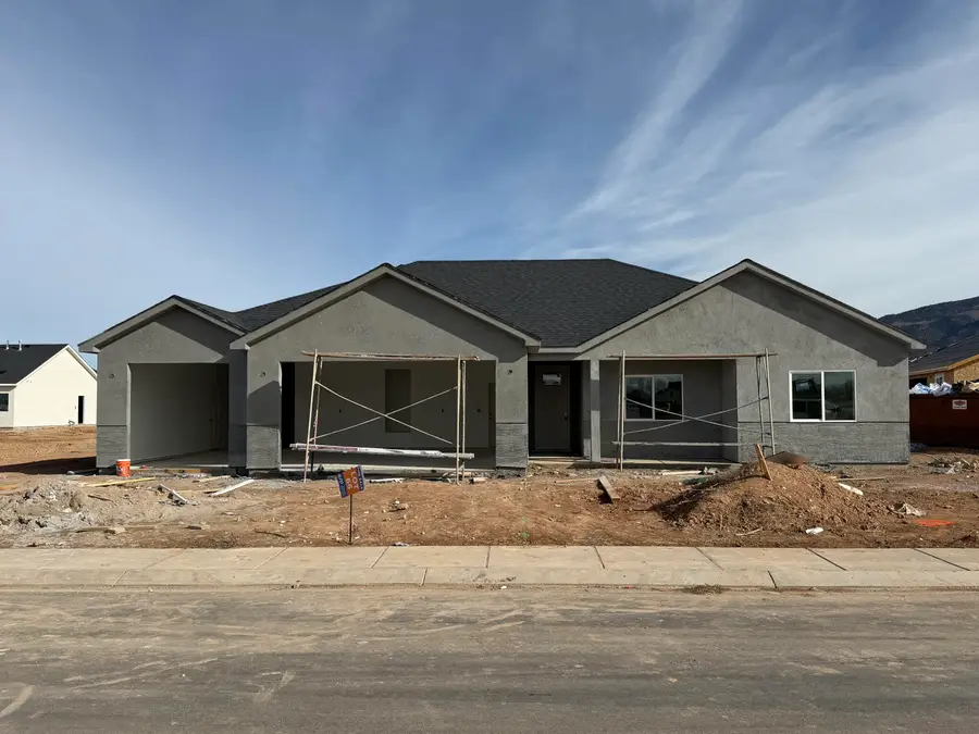 4954 N Remington Rd, Enoch, UT 84721 - #3