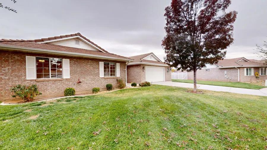 1055 E 900 #51, Saint George, UT 84790 - Image #3