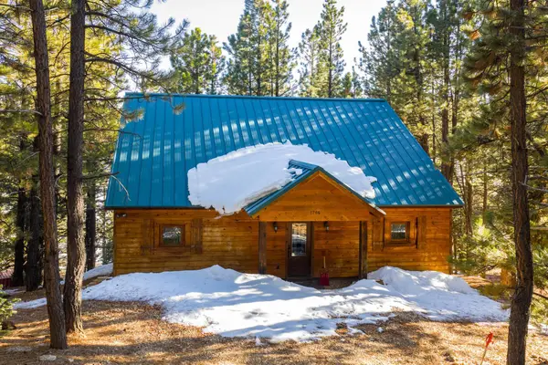 1766 Gulf Stream Dr, Duck Creek Village, UT 84762