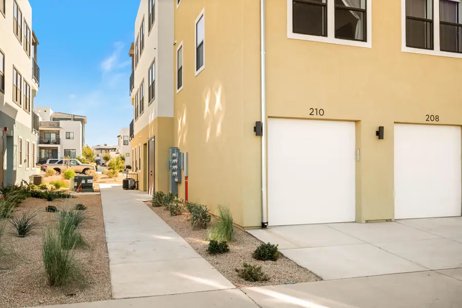 757 W Periwinkle Ln #210, Saint George, UT 84790 - #3