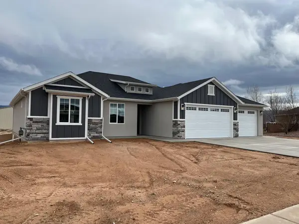 4836 N 2350, Enoch, UT 84721