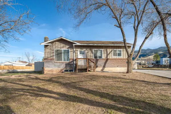 4766 N Muletrain Dr, Enoch, UT 84721