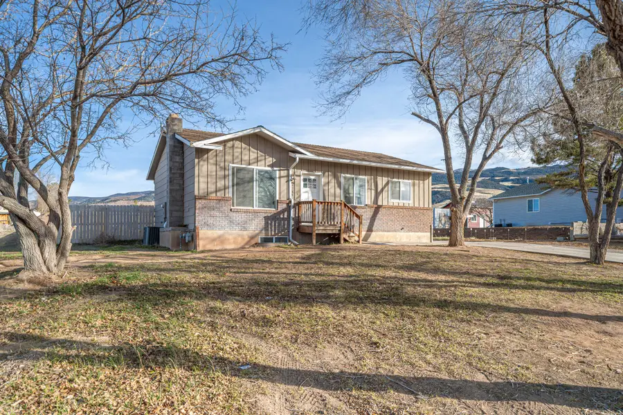 4766 N Muletrain Dr, Enoch, UT 84721 - Image #3