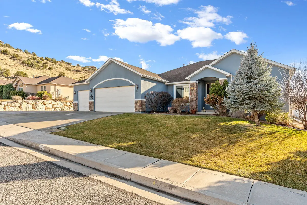2724 W Cookie Jar Cir, Cedar City, UT 84720 - Image #1