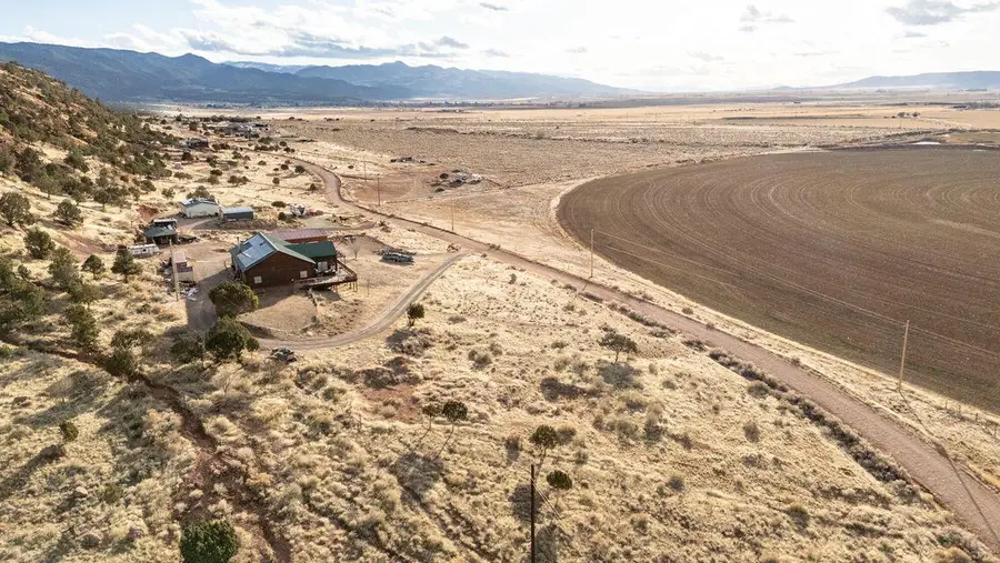 1812 N Foothill Dr, Paragonah, UT 84760 - Image #3