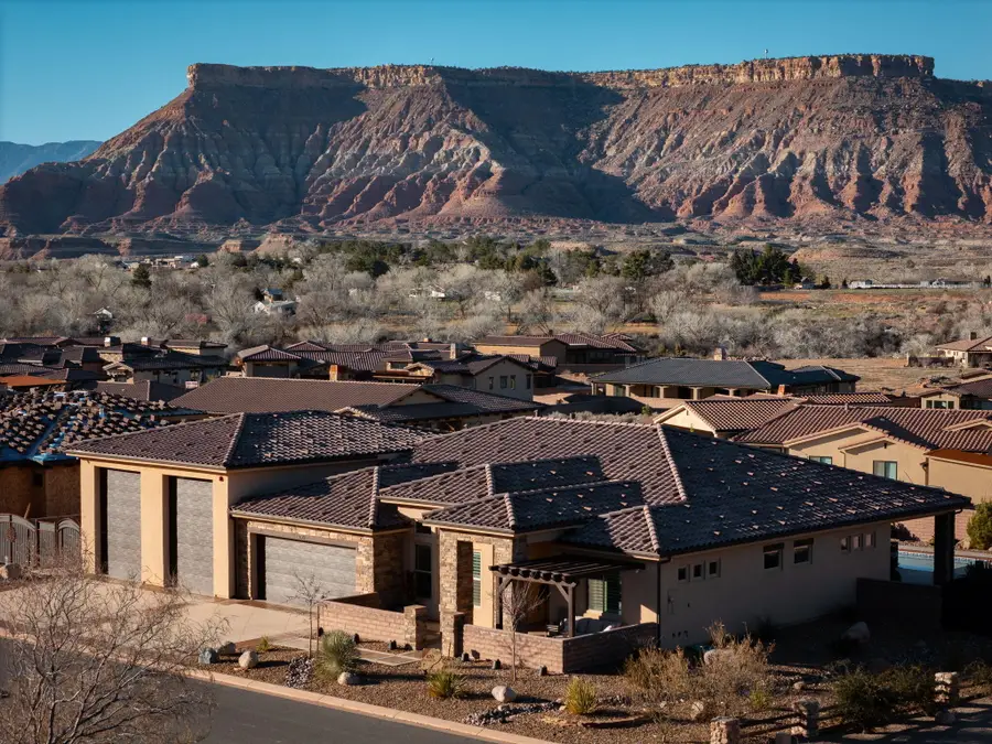 470 E Entrada Dr, Virgin, UT 84779 - Image #2