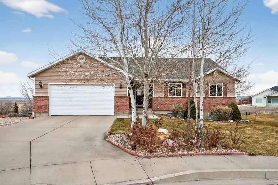 5217 N Juniper Ridge Rd, Enoch, UT 84721 - Image #2